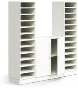 Skrinka na triedenie pošty QBUS, 22 políc + cupboard, so soklom, 1636x1600x420 mm, biela