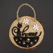 AMADEA Dekorácia s kôrou na zavesenie s textom Home a mačkou 15 cm, český výrobok