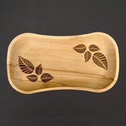 AMADEA Drevený servírovací podnos s motívom listov, masívne drevo, 30 cm
