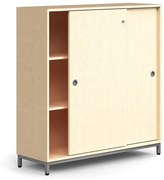 Skriňa s posuvnými dverami QBUS, 2 police, na nožičkách, s madlom, 1252x1200x400 mm, strieborná, bre