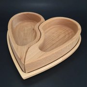 AMADEA Drevená miska v tvare poleného srdca s podnosom, masívne drevo, 27x27x5 cm