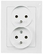 Dvojitá zásuvka česká white MEDIUM