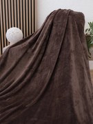 Deka mikroplyš Exclusive 150 × 200 cm – Laura tmavo hnedá