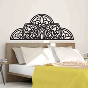 Drevený obraz na stenu polovičná mandala I SENTOP PR0370