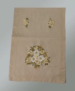 Vyšívaný obrus margarétky 40x110 cm TiaHome