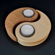 AMADEA Drevený svietnik jin - jang, masívne drevo, 15x11, 5x3 cm
