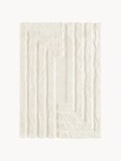 Koberec's vysokým vlasom a reliéfnou štruktúrou Genève