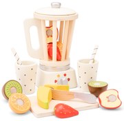 Drevený smoothie mixér s ovocím