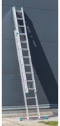 Hliníkový trojdielny rebrík ALVE EUROSTYL s úpravou na schody, 3x11 priečok, dĺžka 7,11 m