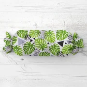 Biante Vankúš valec bonbon Sandra SA-175 Zelené listy Monstera 15x100 cm