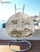 Závesné hojdacie dvojkreslo FIORI - biele s kvetovanými vankúšmi