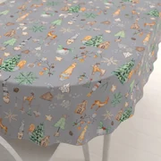 Biante Vianočný bavlnený oválny obrus Sandra SA-509 Vianoční škriatkovia a ozdoby na sivom 50x100 cm