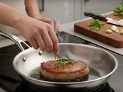 Panvica s ochrannou mriežkou Signature 20 cm, nerezová oceľ%