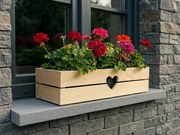 AMADEA Drevený obal na kvetináč so srdcom, 62x21,5x17cm Český výrobok