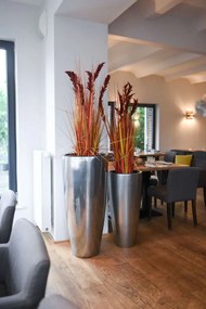 Exkluzívny kvetináč CITY, sklolaminát, výška 80 cm, strieborná metalíza