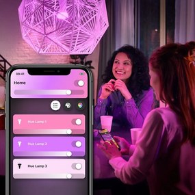 PHILIPS HUE Múdra LED stmievateľná žiarovka HUE s funkciou RGB, E14, B39, 4W, 470lm, teplá biela-studená biela,