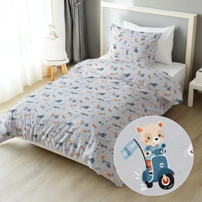 Biante Detské bavlnené posteľné obliečky Sandra SA-599 Medvedíky na motorkách a skateboardoch na svetlo sivomodrom Predĺžené 140x220 a 70x90 cm