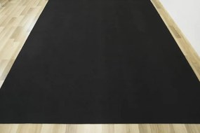 Metrážny koberec Star s filcom 77 čierny