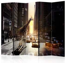 Artgeist Paraván - Giraffe in the Big City II [Room Dividers]