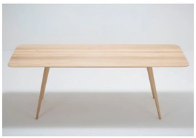 Jedálenský stôl z masívneho dubového dreva Gazzda Stafa, 220 × 90 cm