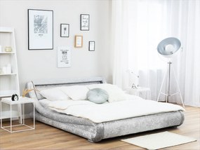 Zamatová posteľ s LED osvetlením 140 x 200 cm strieborná AVIGNON Beliani