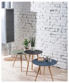 Odkladací stolík z dubového dreva s čiernou doskou Gazzda Arp, ⌀ 55 cm