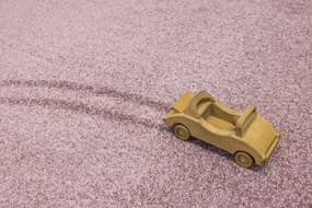 Metrážny koberec GALAXY 16 fialový