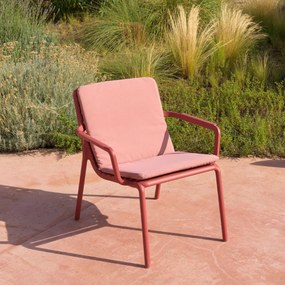 DOGA ARMCHAIR RELAX záhradná stolička s podrúčkami marsala