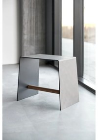 Sivobéžová kovová stolička Bull – LIND DNA