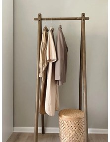 Hnedý stojan na oblečenie z borovicového dreva Hongi - Karup Design
