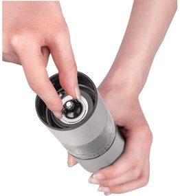 Lamart LT7064 mlynček mechanický na korenie/soľ  Nain, 80 ml