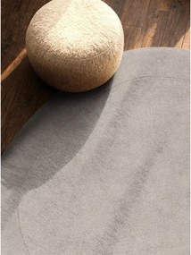 Sivý ručne tkaný okrúhly koberec s prímesou vlny ø 160 cm Kari Organic – Villeroy&amp;Boch