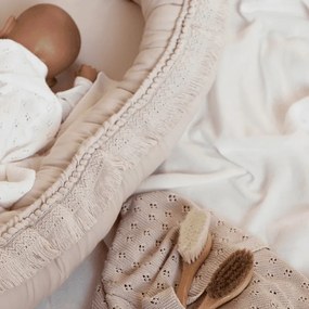 Hniezdo pre bábätko Boho púdrovo ružová