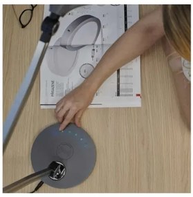 Stolná LED lampa Karen s bezdrôtovým nabíjaním čierna