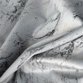 ZATEMŇOVACÍ ZÁVES NA KRÚŽKOCH KORNELIA 140X250 CM STRIEBORNÁ