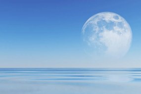 Samolepiaca tapeta mesiac nad morskou hladinou