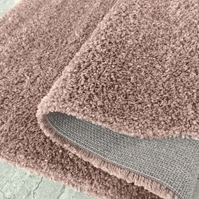 Moderný shaggy koberec v staroružovej farbe Šírka: 80 cm | Dĺžka: 150 cm