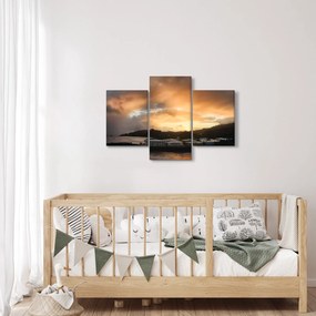 Obraz - pláž so zatiahnutou oblohou (90x60 cm)