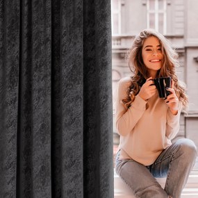 ZATEMŇOVACÍ ZÁVES NA PÁSKE RIVA 140X270 CM ČIERNA