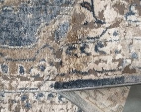 Nadčasový vintage koberec viacfarebný