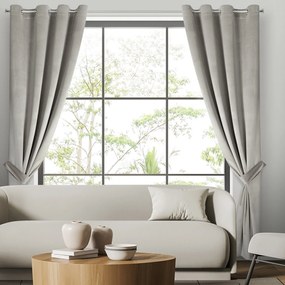 ZATEMŇOVACÍ ZÁVES NA KRÚŽKOCH ANTARA 140X270 CM STRIEBORNÁ