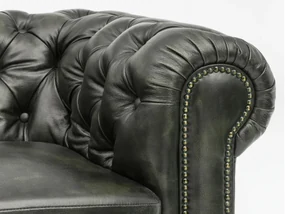 furniture-nabytek.cz - Masívne kreslo Chesterfield z pravej kože, zelené – 100×90×72 cm