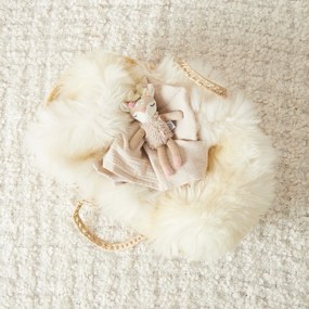 Bieco - Textilná hračka jelenček Ella s hrkálkou