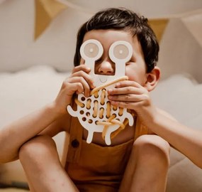 Montessori drevená prepletacia hračka - potvorka