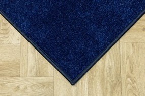 Metrážný koberec HARROW-FLASH 83 granátový