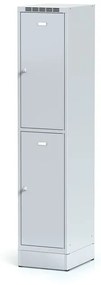 Alfa 3 Šatníková skrinka na sokli s úložnými boxami, 2 boxy, 1920 x 400 x 500 mm, otočný zámok, sivé dvere