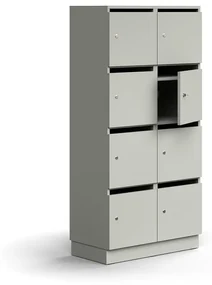Priehradková skrinkaQBUS, 8 priehradiek, so soklom, 1636x800x420 mm, svetlošedá