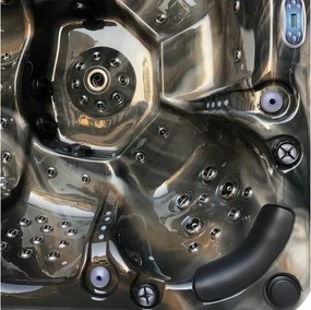 Akrylátová vírivka Barcelona - vystavený model cappuccino se šedou bočnicí