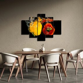 Obraz - papriky vo vode (150x105 cm)