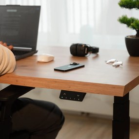 Liftor Expert výškovo nastaviteľný, elektricky polohovateľný stôl